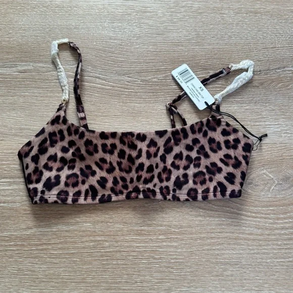 WEWOREWHAT Chain Cami Leopard Bra - Picture 3 of 6